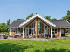Holiday Home Anjetta - from the sea by Interhome, Hals